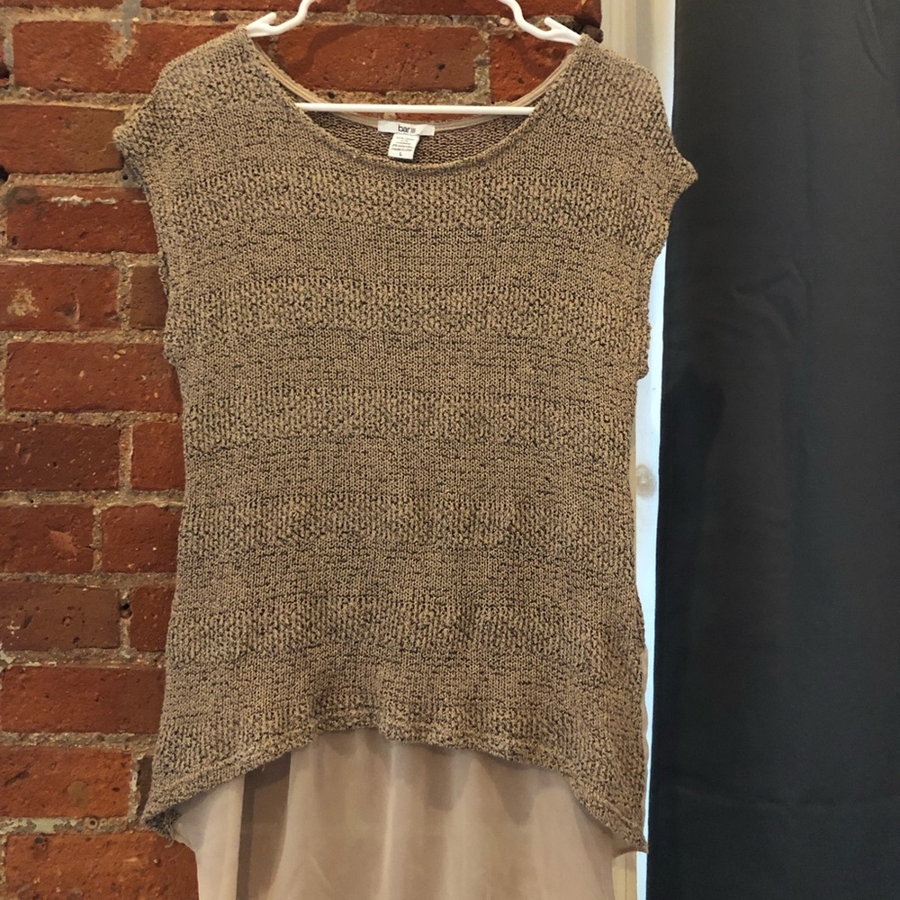 Bar III hi low shirt